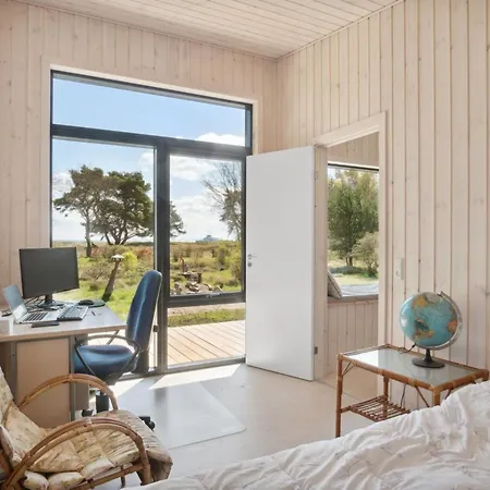 Toska - 100m To The Fjord By Interhome *