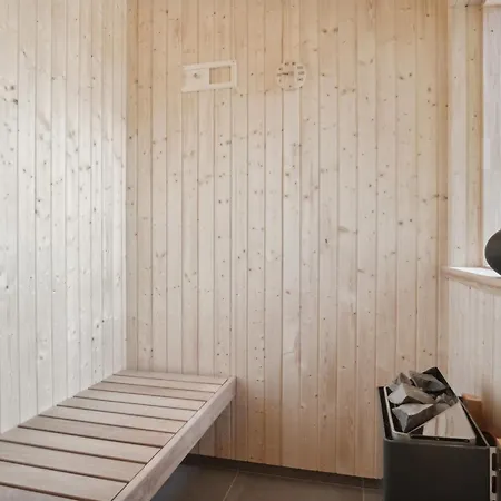 Toska - 100m To The Fjord By Interhome *
